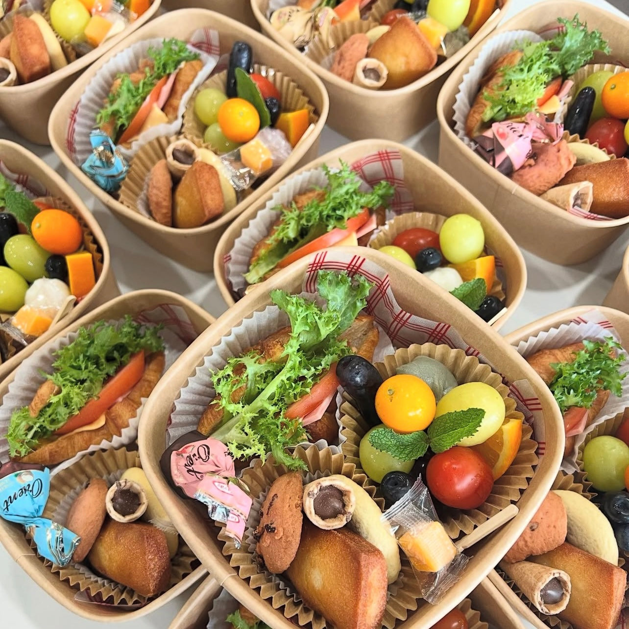 Finger Food & Fruit Snack Box